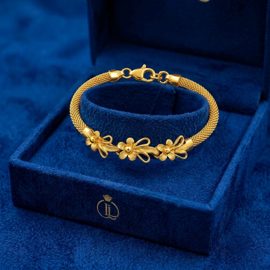 Daily Use Gold Bracelet For Her
